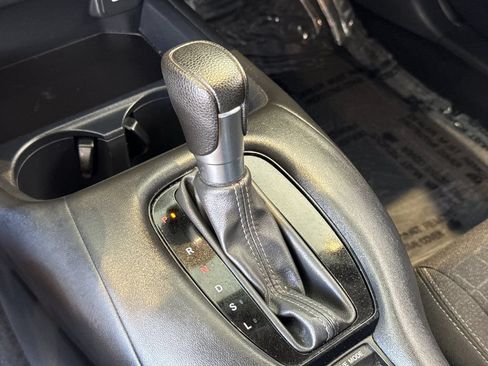 Used 2023 Honda HR-V LX image 20