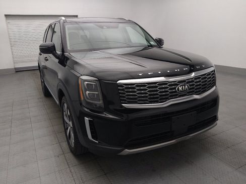 Used 2021 Kia Telluride EX w/ EX Premium Package FWD image 14