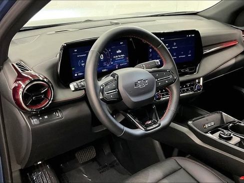 Used 2026 Chevrolet Equinox RS w/ Convenience Package III FWD image 17