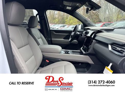 New 2026 GMC Acadia Elevation w/ Black Edition FWD image 25