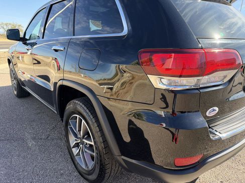 Used 2021 Jeep Grand Cherokee Limited w/ Luxury Group II image 11