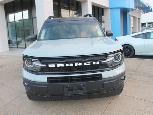 Used 2024 Ford Bronco Sport Outer Banks AWD/4WD image 2