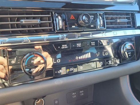 New 2026 Nissan Pathfinder Rock Creek w/ Rock Creek Premium Package AWD/4WD image 15