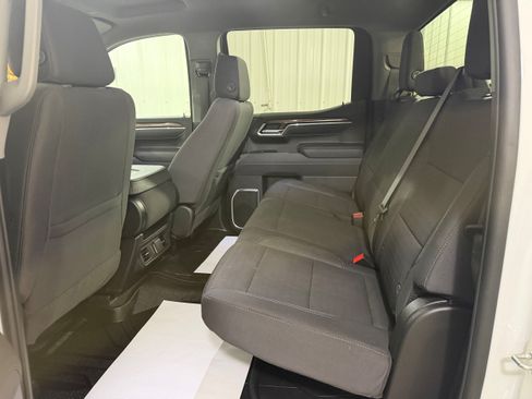 Used 2026 Chevrolet Silverado 1500 RST w/ RST Select Package AWD/4WD image 14