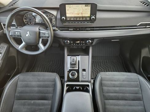 Used 2024 Mitsubishi Outlander SE FWD image 27