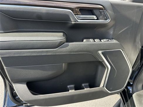 Used 2023 Chevrolet Silverado 1500 LT Trail Boss w/ Protection Package image 21