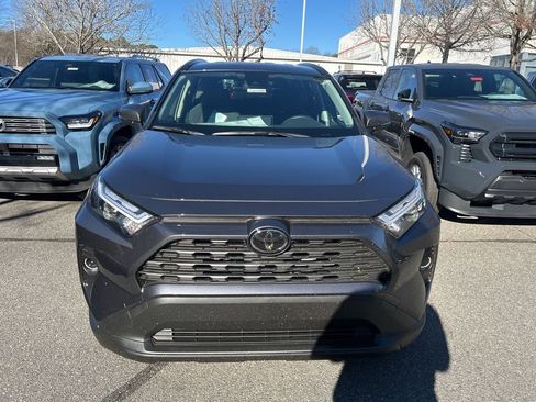 New 2025 Toyota RAV4 XLE image 34