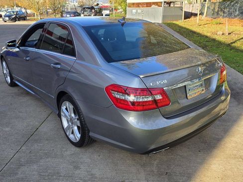 Used 2012 Mercedes-Benz E 350 4MATIC Sedan image 7