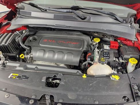 Used 2022 Jeep Compass Limited image 35