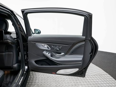 Used 2020 Mercedes-Benz Maybach S 560 4MATIC image 49