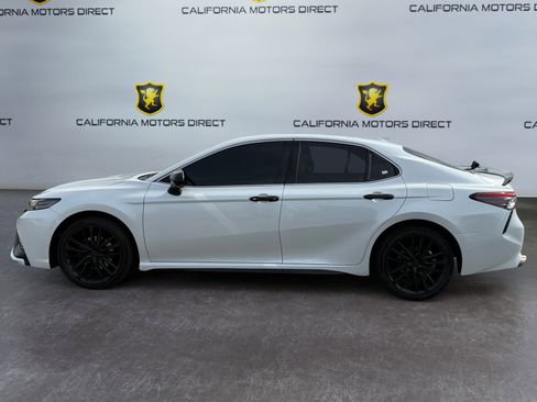 Used 2021 Toyota Camry XSE FWD image 2