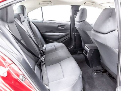 Used 2022 Toyota Corolla LE image 35