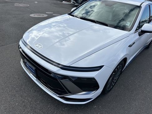 Certified 2025 Hyundai Sonata SEL image 4