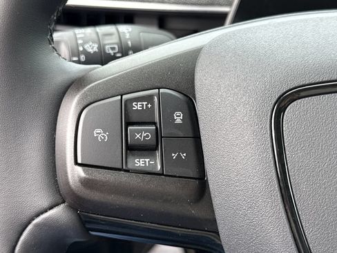 Used 2025 Ford Mustang Mach-E Premium AWD/4WD image 35