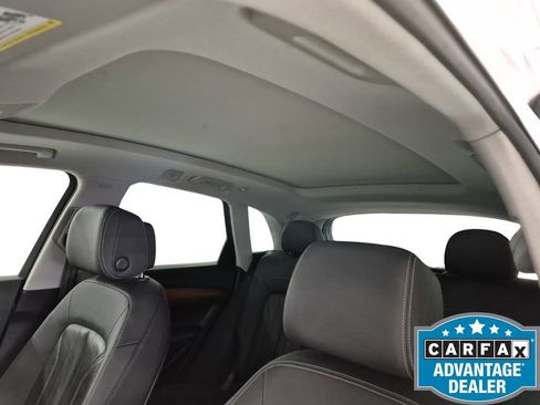 Used 2023 Audi Q5 2.0T Premium Plus image 11