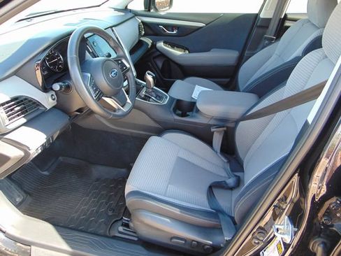 Certified 2023 Subaru Outback Premium AWD/4WD image 10