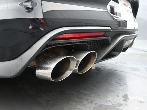 Used 2020 Ford Mustang Shelby GT500 w/ Technology Package image 19