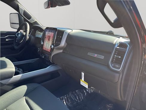 New 2026 RAM 1500 Lone Star AWD/4WD image 16