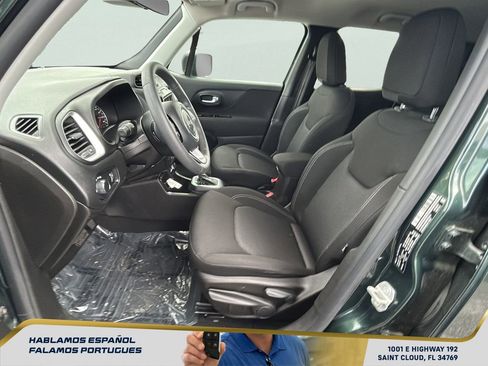 Used 2021 Jeep Renegade Sport FWD image 12