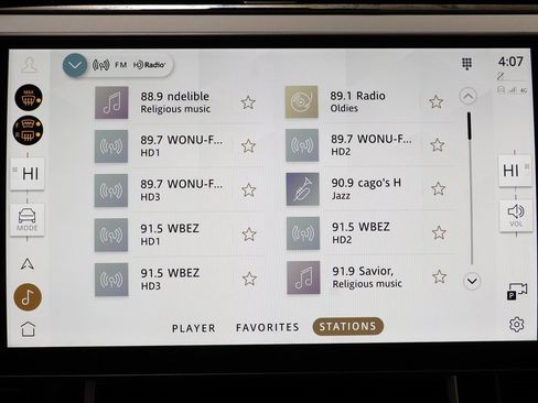 Used 2024 Land Rover Range Rover Evoque Dynamic SE image 9