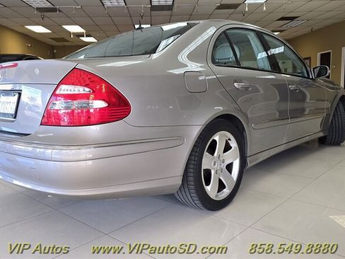 Used 2003 Mercedes-Benz E 500 Sedan image 4