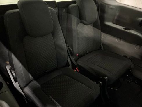 Used 2020 Ford Transit Connect XLT FWD image 17