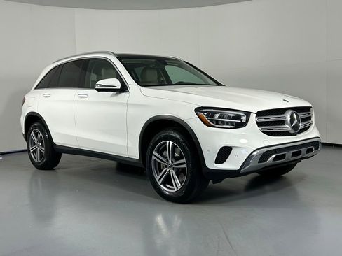 Used 2021 Mercedes-Benz GLC 300 4MATIC image 1