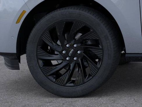 New 2026 Lincoln Navigator L Reserve AWD/4WD image 19