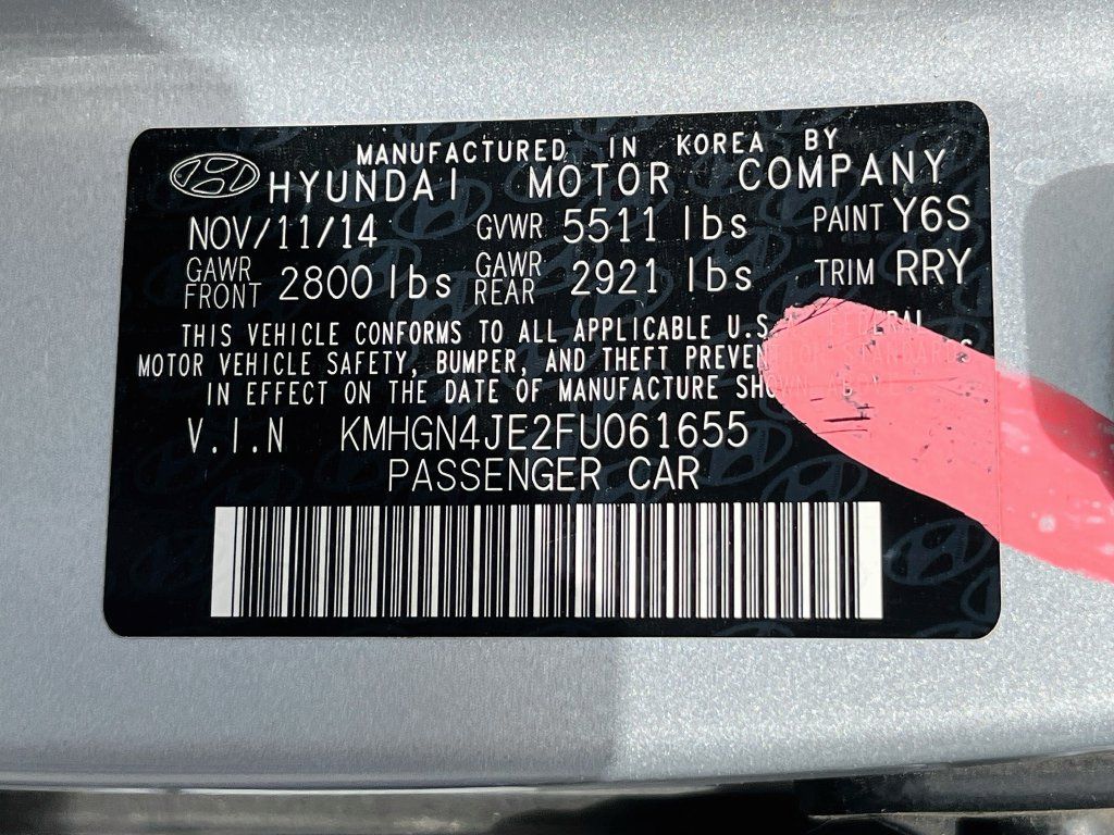 Used 2015 Hyundai Genesis 3.8 w/ Option Group 03 AWD/4WD image 34