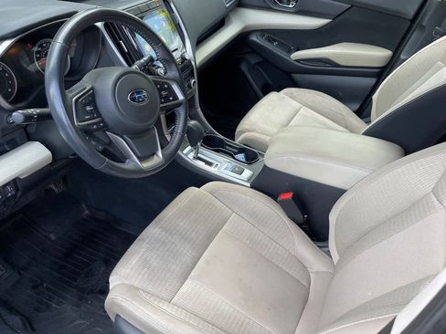 Used 2021 Subaru Ascent Premium w/ Convenience Package AWD/4WD image 9