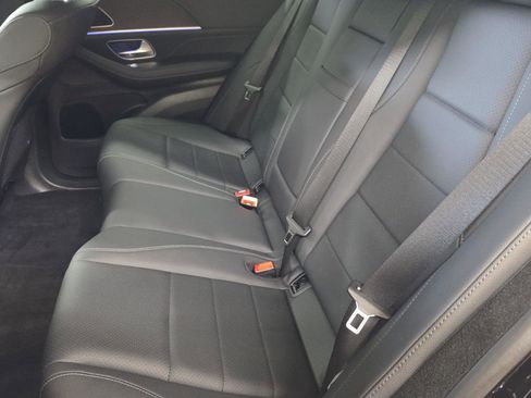 Used 2025 Mercedes-Benz GLE 450 4MATIC Coupe image 7