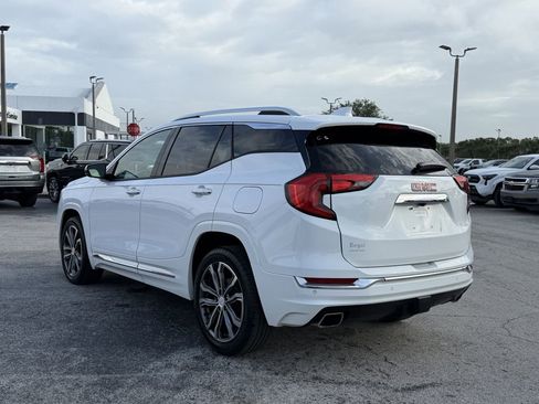 Used 2019 GMC Terrain Denali w/ Advanced Safety Package FWD image 7