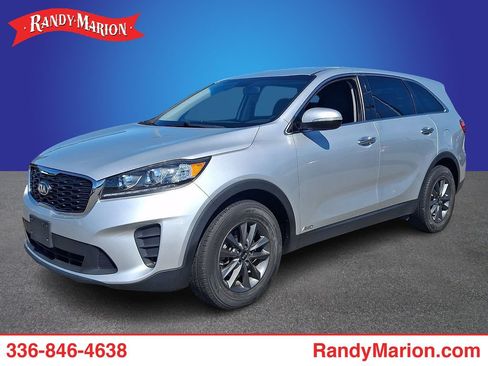 Used 2019 Kia Sorento AWD V6 image 1