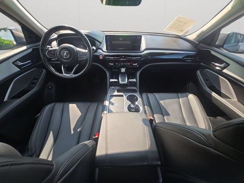 Used 2025 Acura MDX SH-AWD image 18