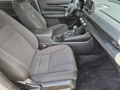 Used 2025 Honda CR-V LX image 13