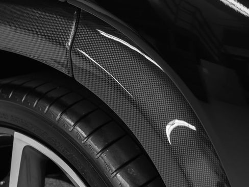 Certified 2025 Ferrari Purosangue AWD/4WD image 40