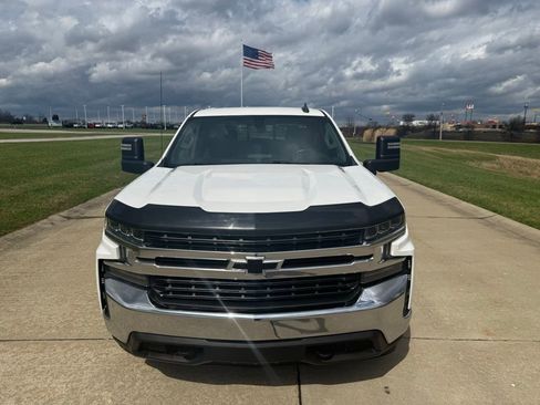 Used 2020 Chevrolet Silverado 1500 LT image 11