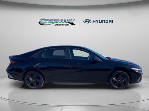 New 2026 Hyundai Elantra Sport image 7