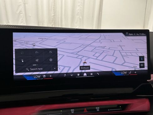 Used 2024 BMW i5 eDrive40i w/ M Sport Package image 17