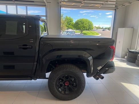 Used 2025 Toyota Tacoma TRD Pro AWD/4WD image 6