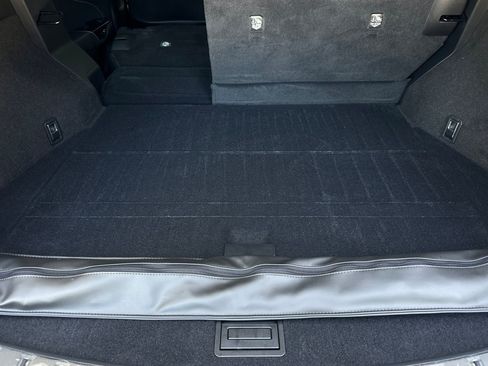 Used 2025 Lexus NX 250 FWD w/ Accessory Package (2T) image 33