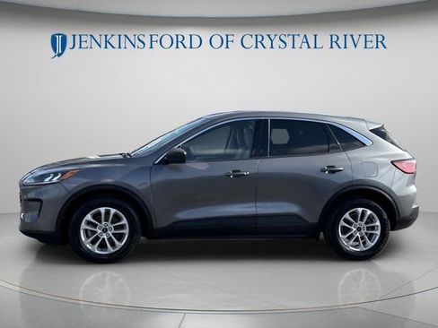 Used 2022 Ford Escape SE FWD image 9