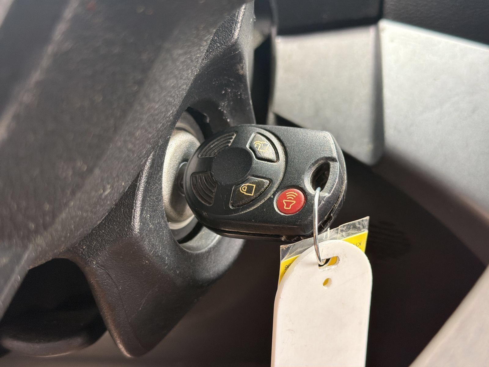 Used 2017 Ford Escape SE AWD/4WD image 34