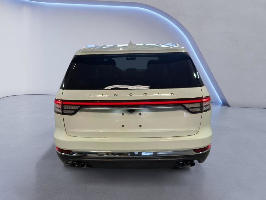 Used 2021 Lincoln Aviator Reserve w/ Equipment Group 202A AWD/4WD image 7