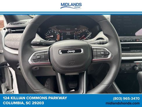 Used 2023 Jeep Compass Sport AWD/4WD image 25