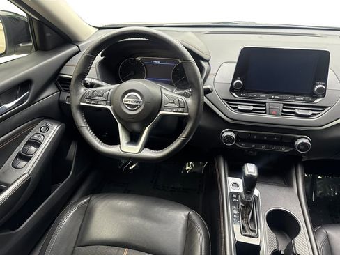 Used 2022 Nissan Altima 2.5 SR FWD image 53