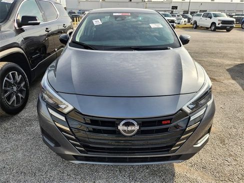 Used 2025 Nissan Versa SR w/ Trunk Package image 2