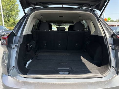 Used 2026 Nissan Rogue S FWD image 24