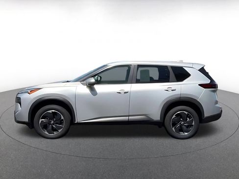 Used 2025 Nissan Rogue SV AWD/4WD image 9
