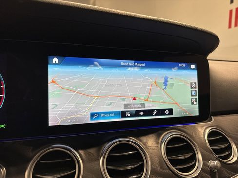 Used 2022 Mercedes-Benz E 350 Sedan image 22